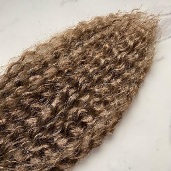 MEDIUM BRONDIE Curly Ponytail on elastic band 22inch - Image 3