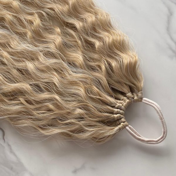 LIGHT OMBRE BLONDE Curly Ponytail on elastic band 22inch - Image 4