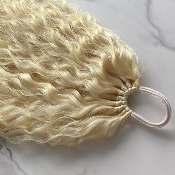 BLEACH BLONDE Curly Ponytail on elastic band 22inch - Image 4