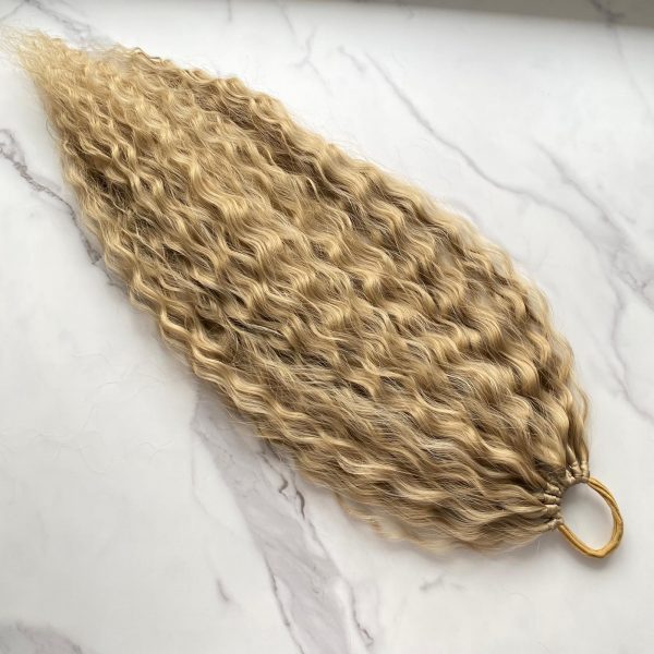 DARK BLONDE Curly Ponytail on elastic band 22inch - Image 4