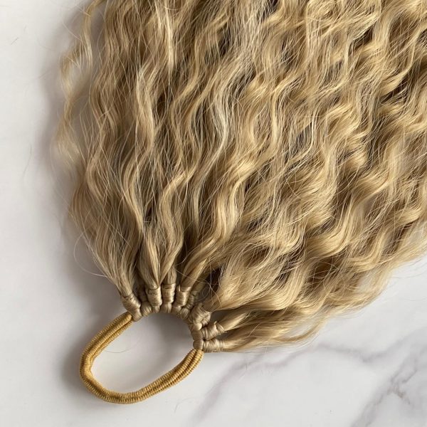 DARK BLONDE Curly Ponytail on elastic band 22inch - Image 5