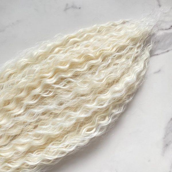 WHITE SNOW Curly Ponytail on elastic band 22inch - Image 5