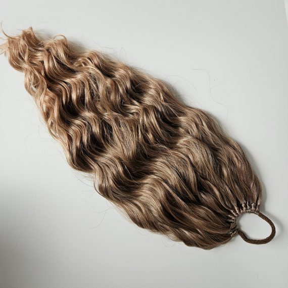 BRONDE HIGHLIGHTS Ponytail - Wavy Hollywood on elastic band