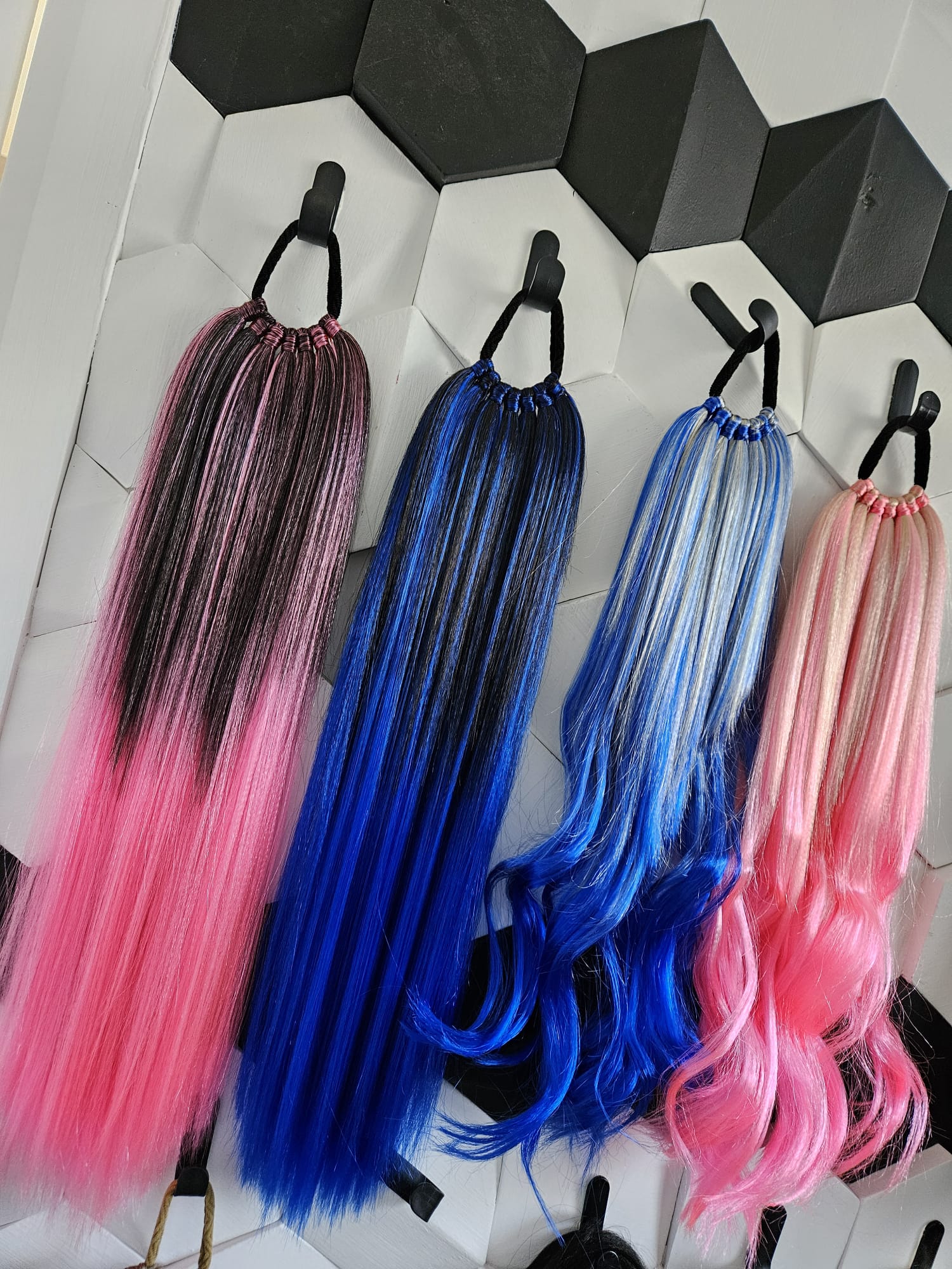 HARLEY QUINN Ponytail Extension On Elastic Band 20inch 2pcs - Image 3